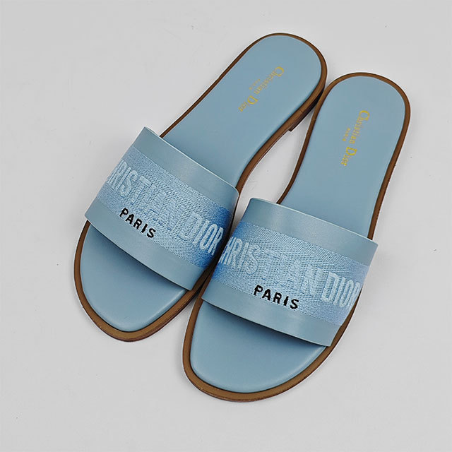 Luxurious Open Toe Flat Slides Shoes