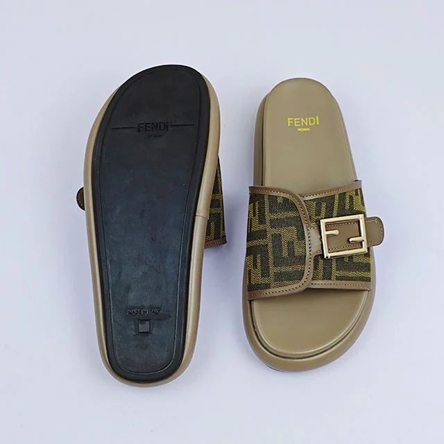 Casual Style Thick Sole Flat Slippers