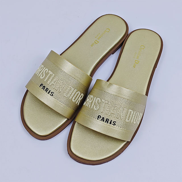 Luxurious Open Toe Flat Slides Shoes