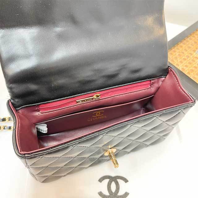 Chained Leather Fashion Messenger Bag