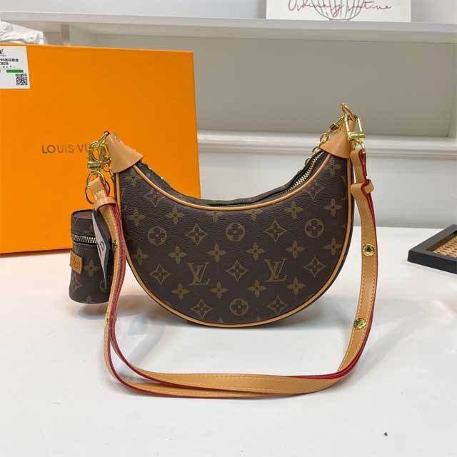 Moon-Shaped Leather Fashion Messenger Bag