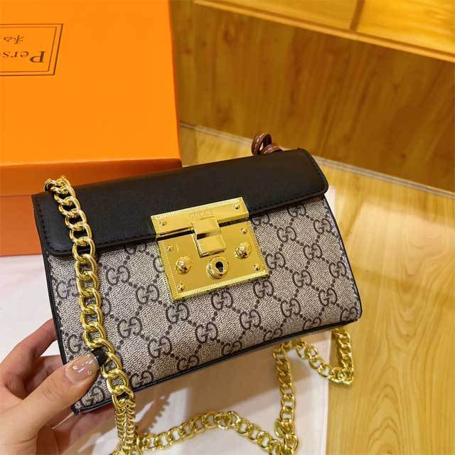Chained Leather Fashion Messenger Bag