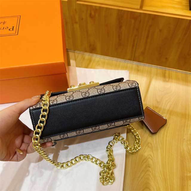 Chained Leather Fashion Messenger Bag