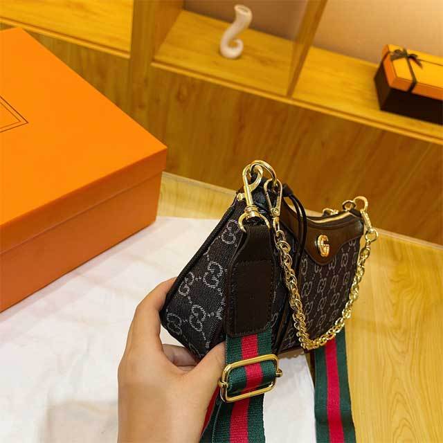 Leather Fashion Female Messenger Bag