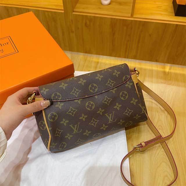 Fashion Print Leather Female Messenger Bag