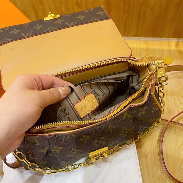 Fashion Print Leather Female Messenger Bag