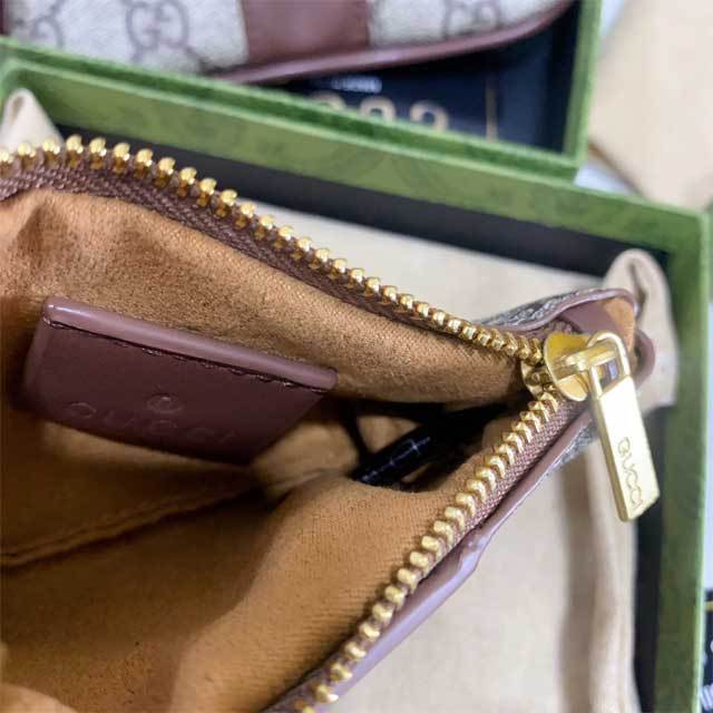 Metal Logo Leather Printed Wallet