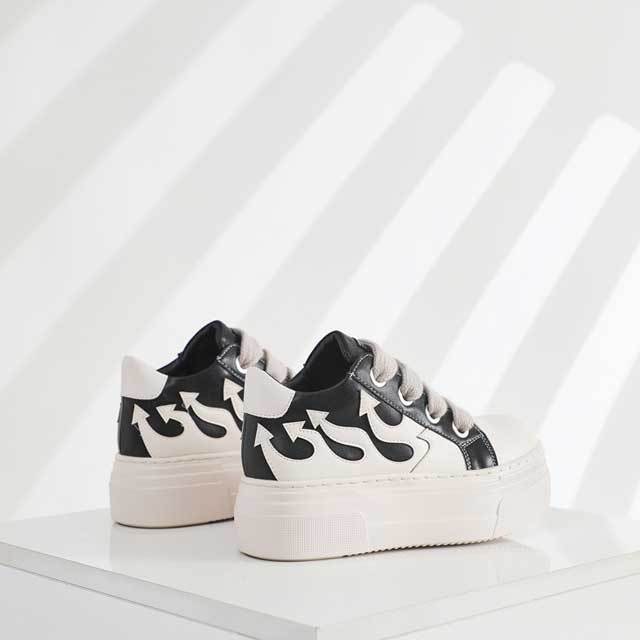Thick Lace-Up Leather Casual Sneakers