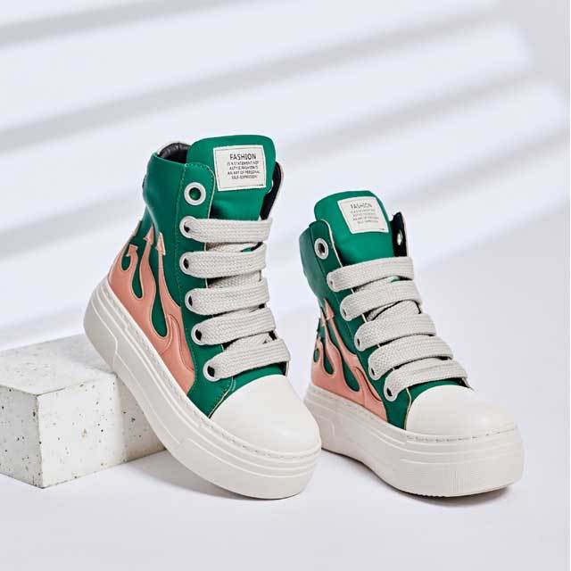 Thick Lace-Up Leather Lovers Sneakers