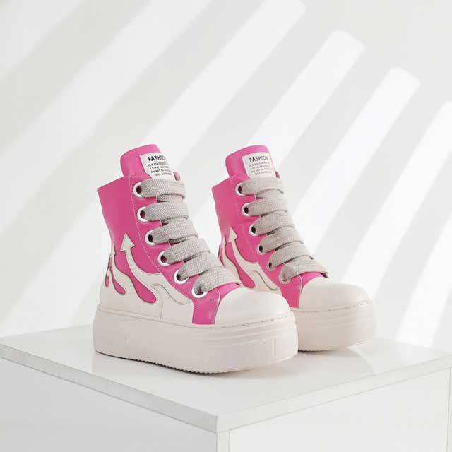 Thick Lace-Up Leather Lovers Sneakers