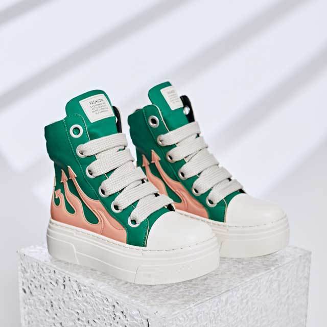 Thick Lace-Up Leather Lovers Sneakers