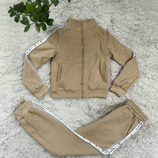 Embossing Fall Tracksuit Set