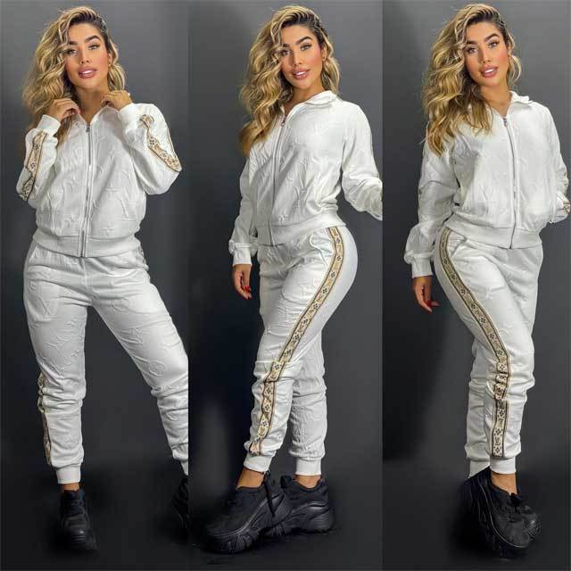 Embossing Fall Tracksuit Set