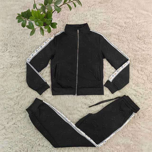 Embossing Fall Tracksuit Set