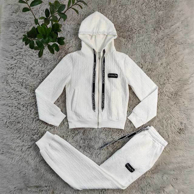 Embossing Hooded Casual Jogging Suit