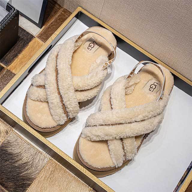 Platform Fuzzy Sandals