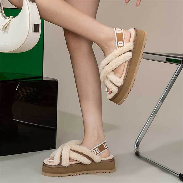 Platform Fuzzy Sandals