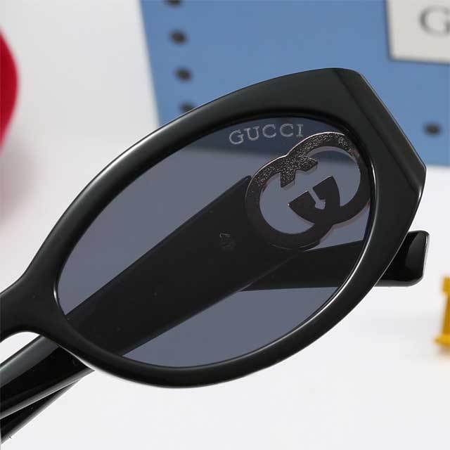 Retro Square Frame Luxury Sunglasses