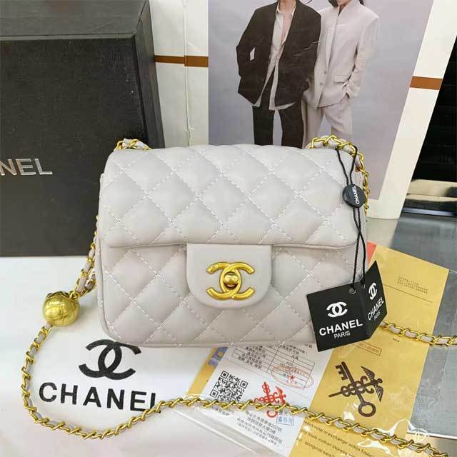 Chained Fashion Women Messenger Bag