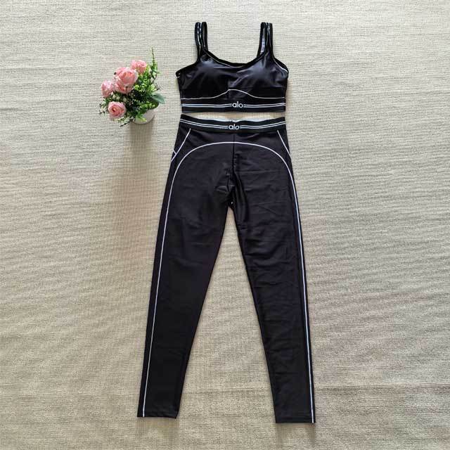 Skinny Sport Pants Suit
