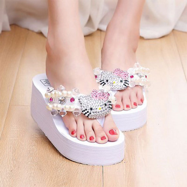 Bedazzled Hello-kitty Flip Flops