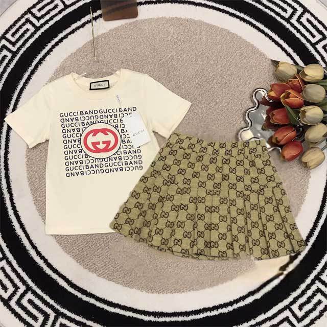 Printed Top Pleated Skirt Set For Girls