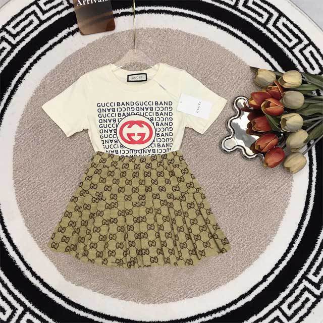 Printed Top Pleated Skirt Set For Girls