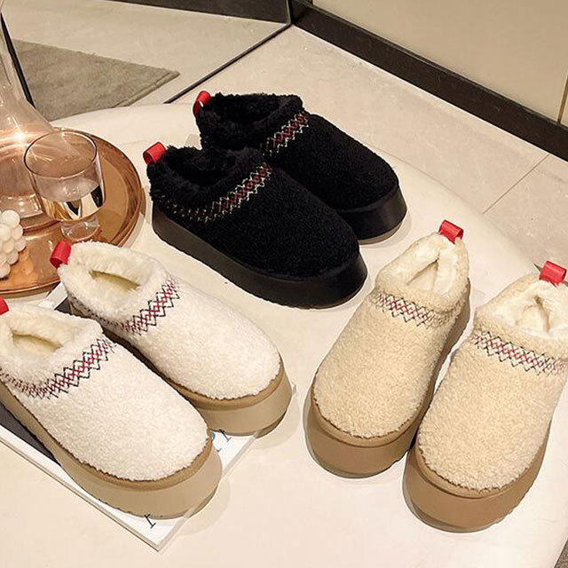 Thick-soled Curly Fur Casual Loafers