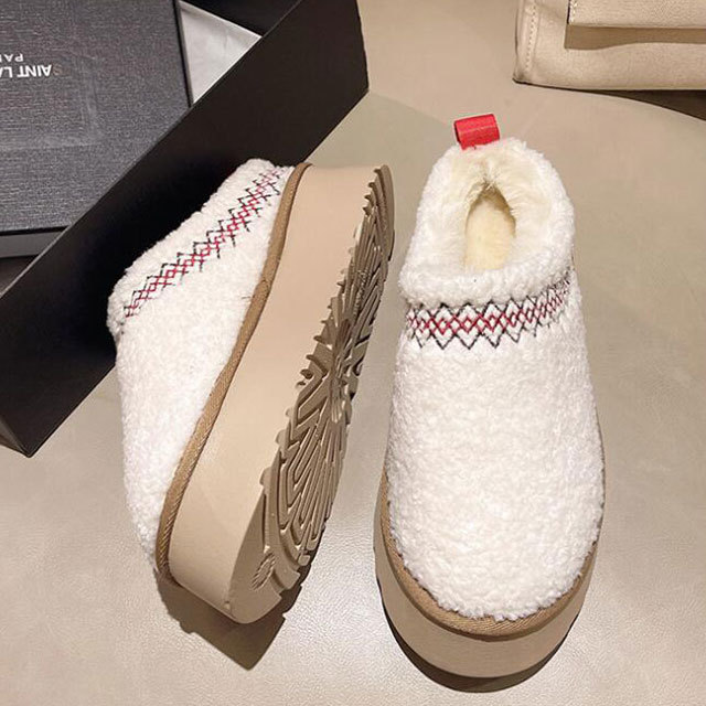 Thick-soled Curly Fur Casual Loafers