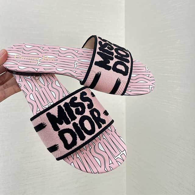 Embroidery Luxury Fashion Flat Slippers