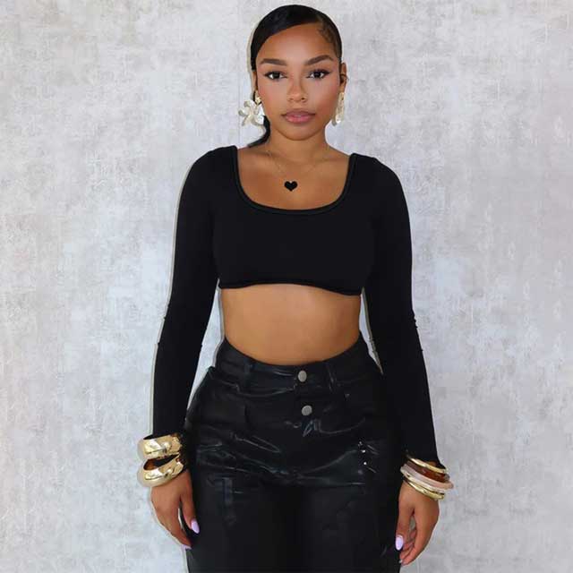 Break Sleeveless Crop