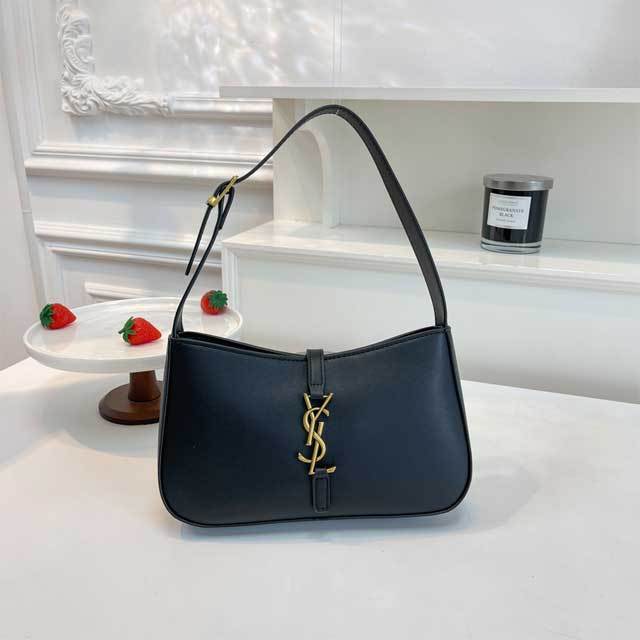 Metal Logo Leather Fashion Women Handbag