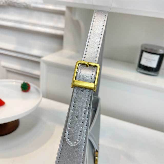 Metal Logo Leather Fashion Women Handbag