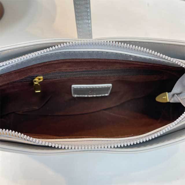 Metal Logo Leather Fashion Women Handbag