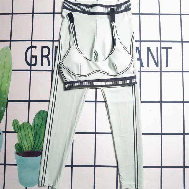 Tank Top Skinny Jogging Suit