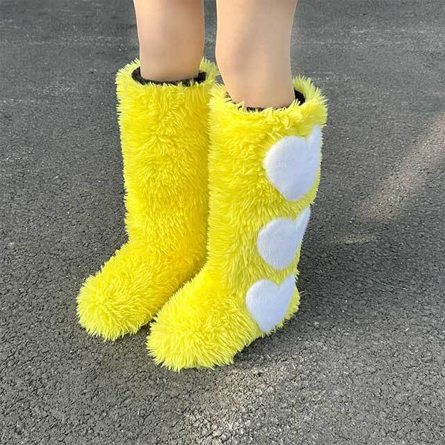 Heart Design Flat Fuzzy Boots