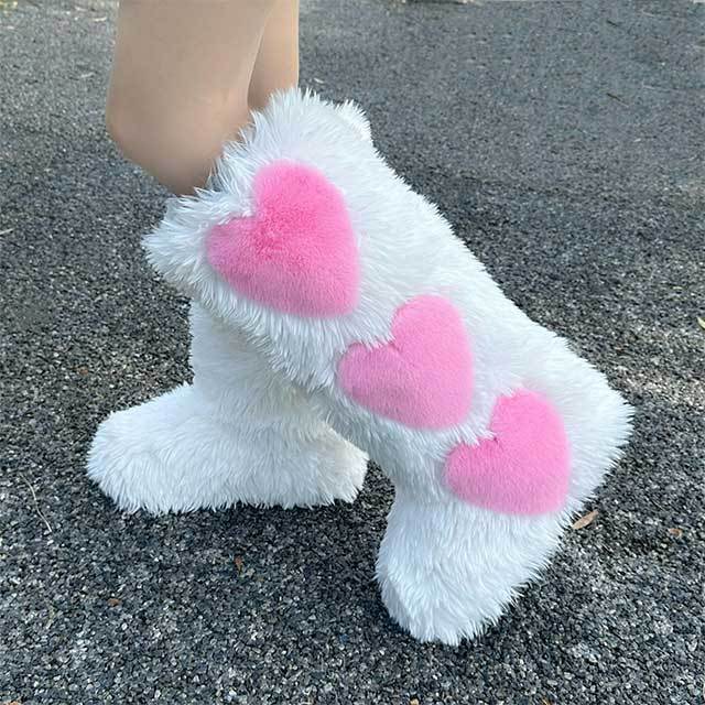Heart Design Flat Fuzzy Boots
