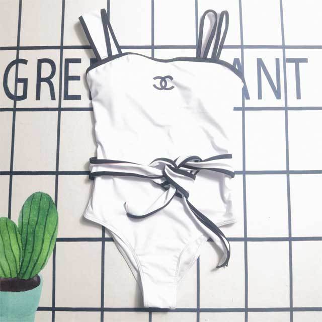 Strappy Fashion One Piece Swimsuit