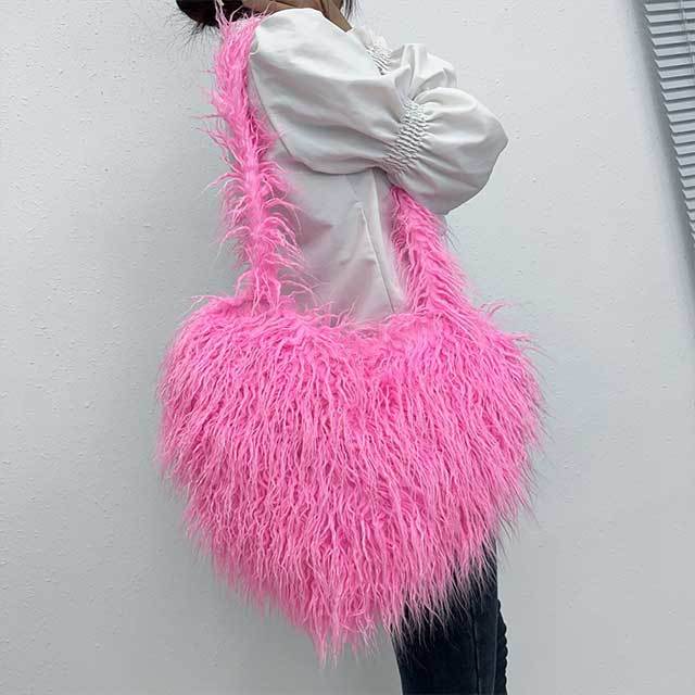 Plush Ladies Heart Shaped Shoulder Bag