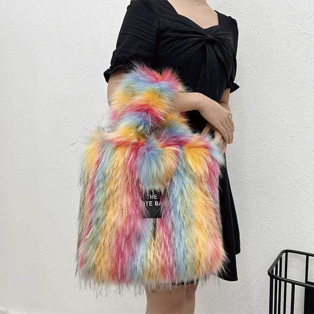 Large Capacity Fluffy Faux Fur Crossbody Handbag