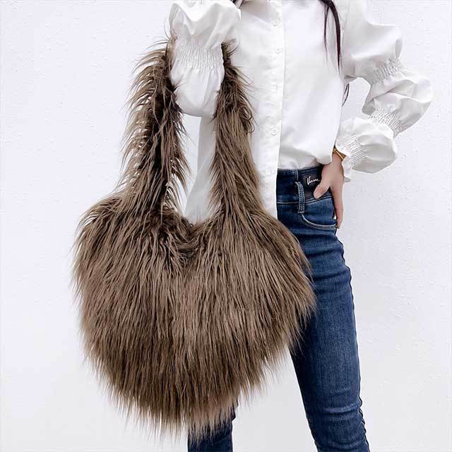 Plush Ladies Heart Shaped Shoulder Bag