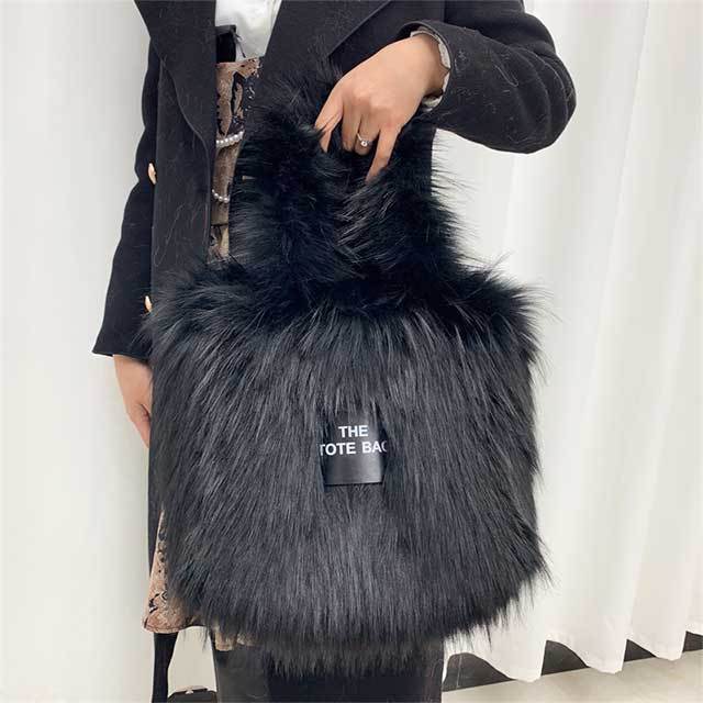 Large Capacity Fluffy Faux Fur Crossbody Handbag