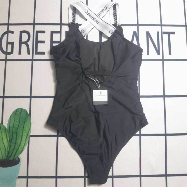 Fashion Sleeveless Women One Piece Swimsuit