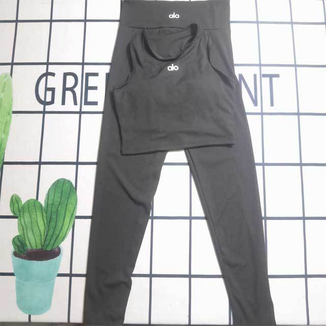 Letter Print Tank Top Skinny Jogging Suit