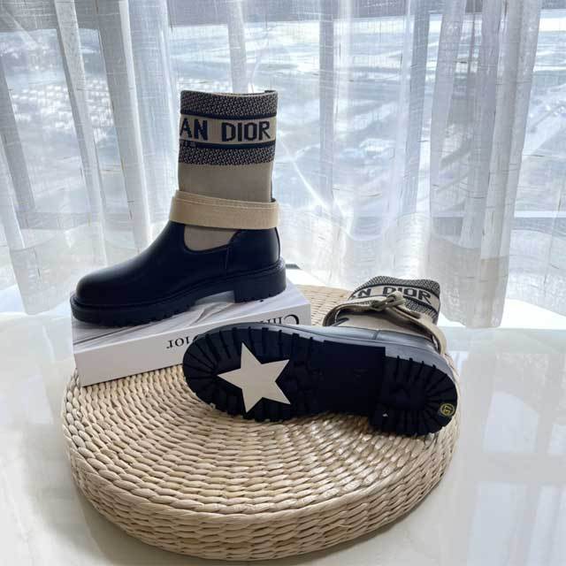 Fashion Women Leather Casual Boots