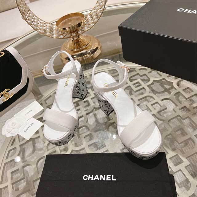 Rhinestones Chunky Heeled Sandals