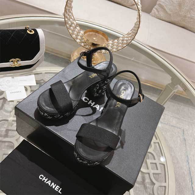 Rhinestones Chunky Heeled Sandals