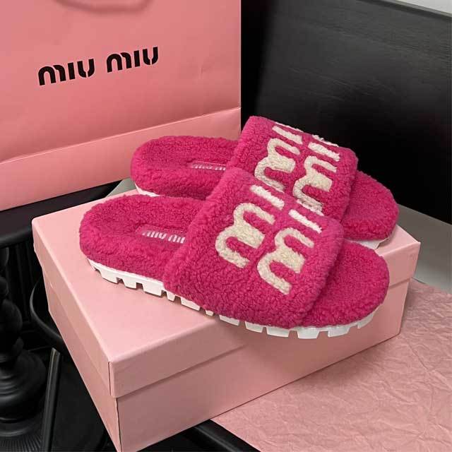 Winter Fashion Women Furry Slides