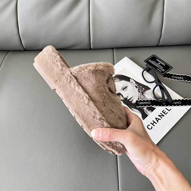 Fashion Thick-soled Furry Slippers