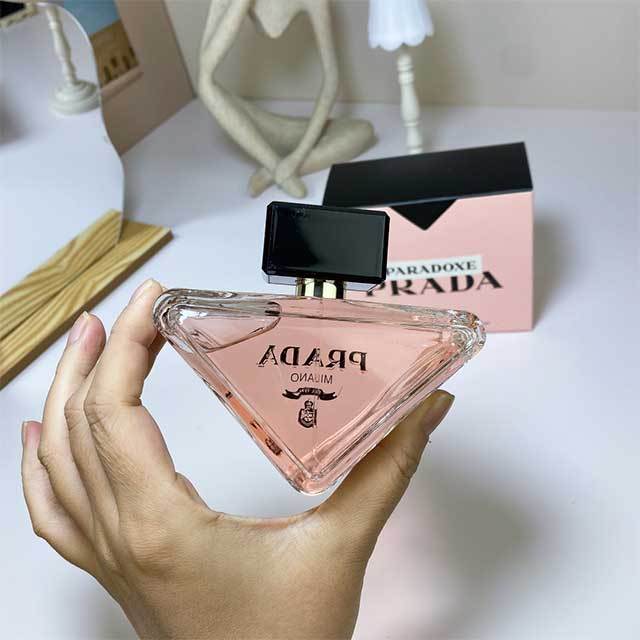 Woody Foral FragrancePerfumes